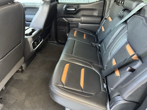 Used 2021 GMC Sierra 1500 AT4 w/ AT4 Value Package AWD/4WD image 15
