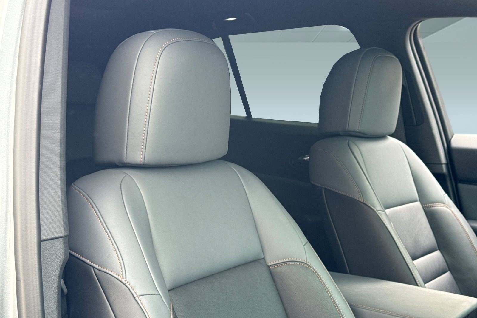 Certified 2024 Honda Prologue Touring image 34