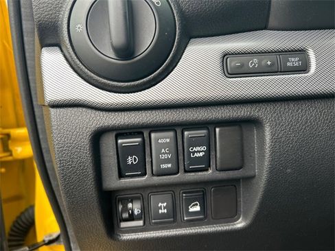 Certified 2017 Nissan Titan PRO-4X w/ Pro-4x Convenience Package image 21