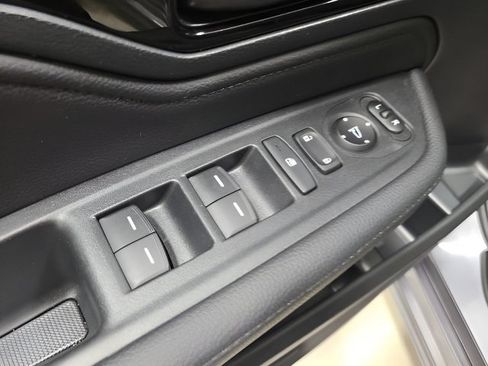 Used 2025 Honda Odyssey Touring image 24