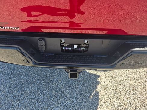 New 2026 Chevrolet Colorado ZR2 AWD/4WD image 9