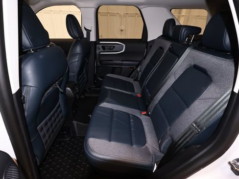 Certified 2022 Ford Bronco Sport Outer Banks w/ Tech Package AWD/4WD image 16