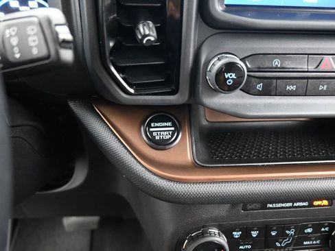 Certified 2024 Ford Bronco Sport Outer Banks w/ Topo Graphic Package AWD/4WD image 16