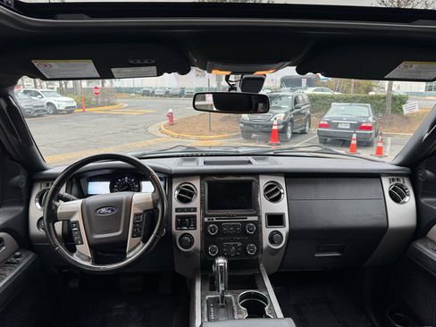 Used 2017 Ford Expedition EL Limited image 19