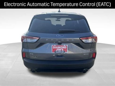 Used 2021 Ford Escape SE w/ SE Sport Appearance Package image 17