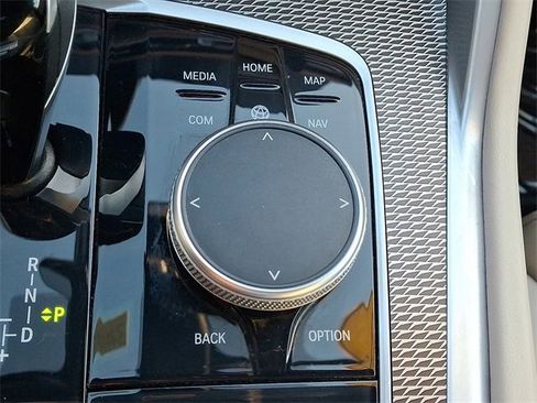 Certified 2023 BMW X6 xDrive40i w/ M Sport Package image 15