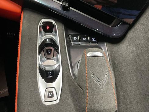 Used 2025 Chevrolet Corvette Z06 RWD image 18