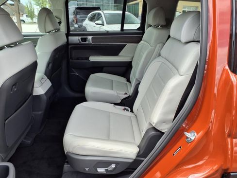 New 2025 Hyundai Santa Fe Calligraphy image 11