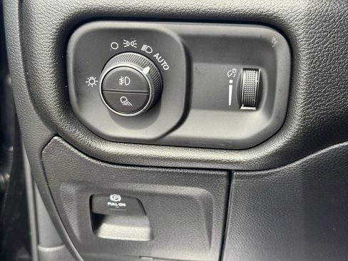 New 2026 RAM 1500 Express AWD/4WD image 18