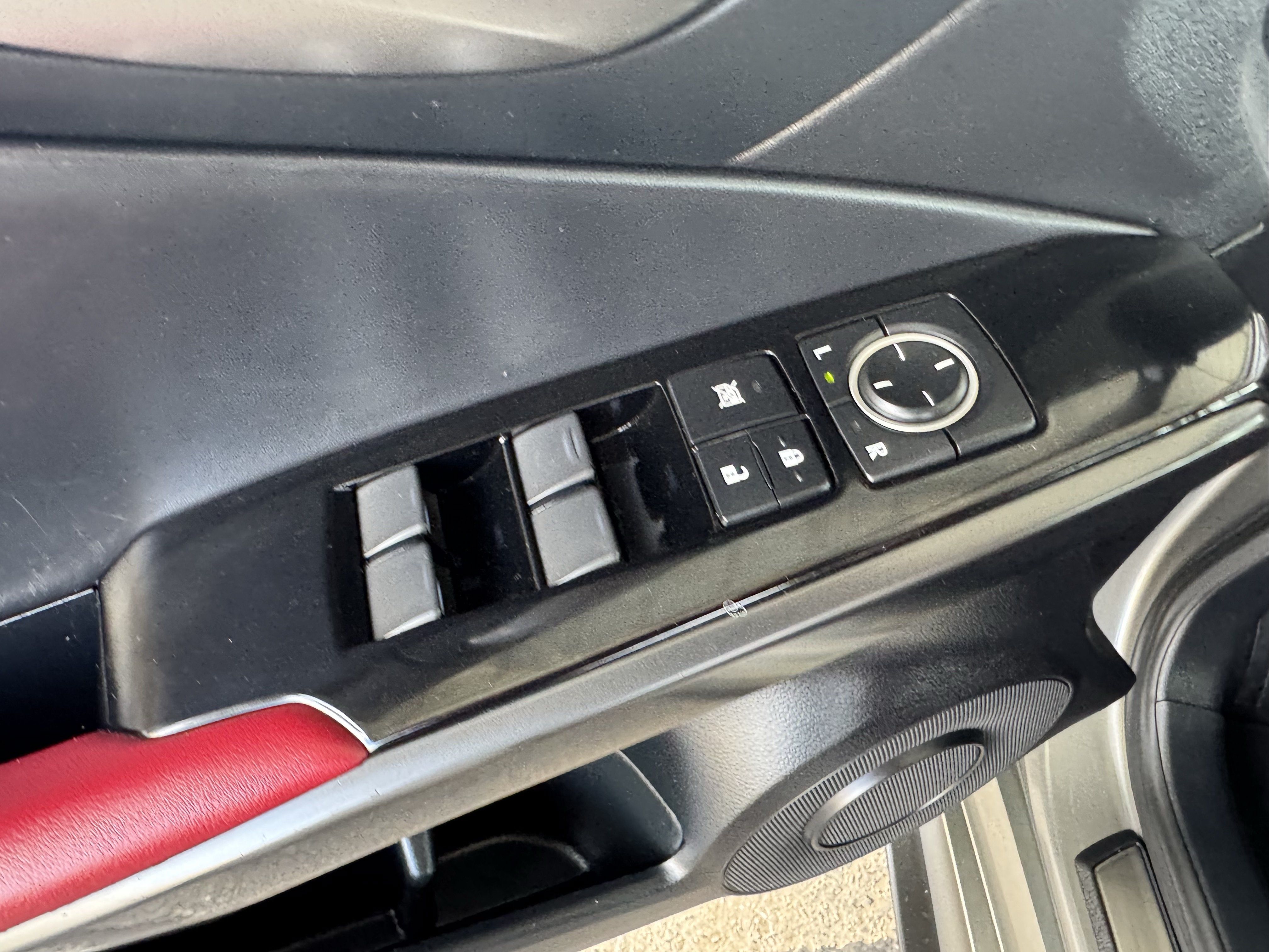 Used 2023 Lexus IS 300 w/ Comfort Package RWD image 11