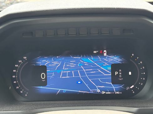 Certified 2023 Volvo XC90 B6 Plus w/ Protection Package Premier AWD/4WD image 35