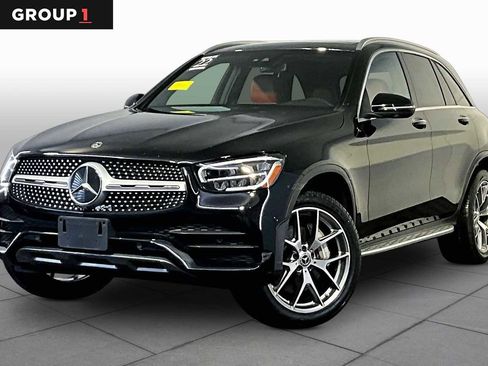 Used 2022 Mercedes-Benz GLC 300 4MATIC image 1