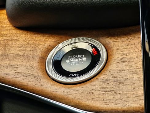 New 2025 Jeep Grand Cherokee Summit image 32