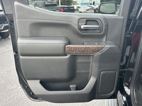 Used 2019 GMC Sierra 1500 Denali w/ Denali Ultimate Package AWD/4WD image 22