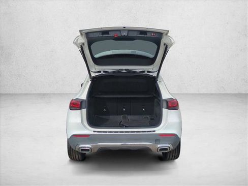 Used 2021 Mercedes-Benz GLA 250 4MATIC image 6