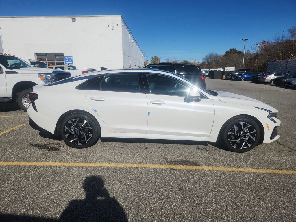 New 2026 Kia K5 EX FWD image 8