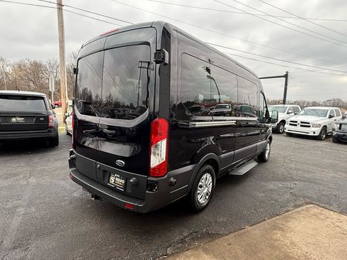 Used 2017 Ford Transit 350 XLT image 5