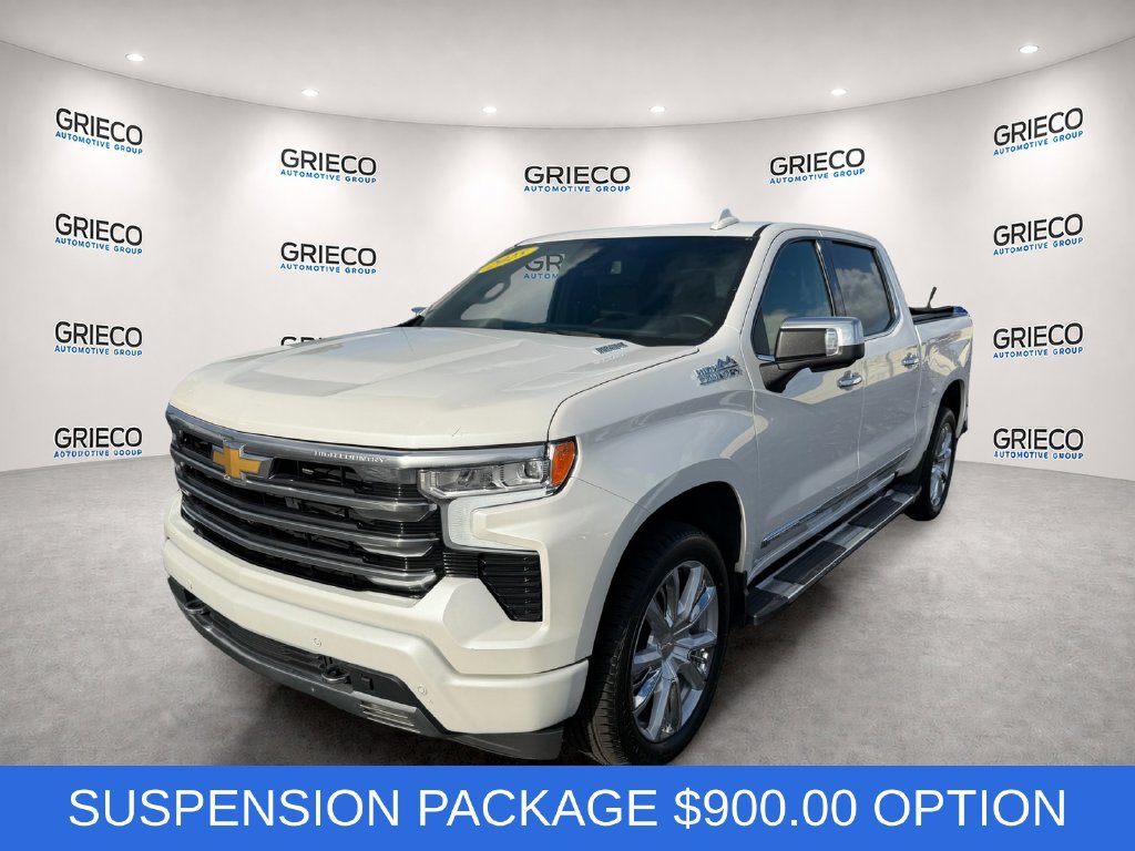 Used 2025 Chevrolet Silverado 1500 High Country RWD image 3