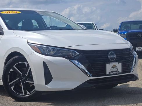 Used 2024 Nissan Sentra SV w/ All-Weather Package FWD image 2
