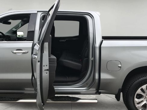 Used 2023 Chevrolet Silverado 1500 LTZ AWD/4WD image 22