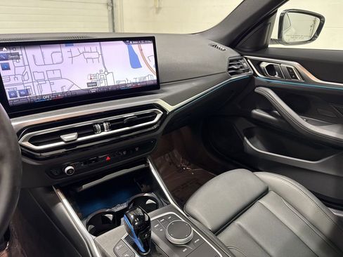 Used 2023 BMW i4 eDrive40 w/ Premium Package image 19