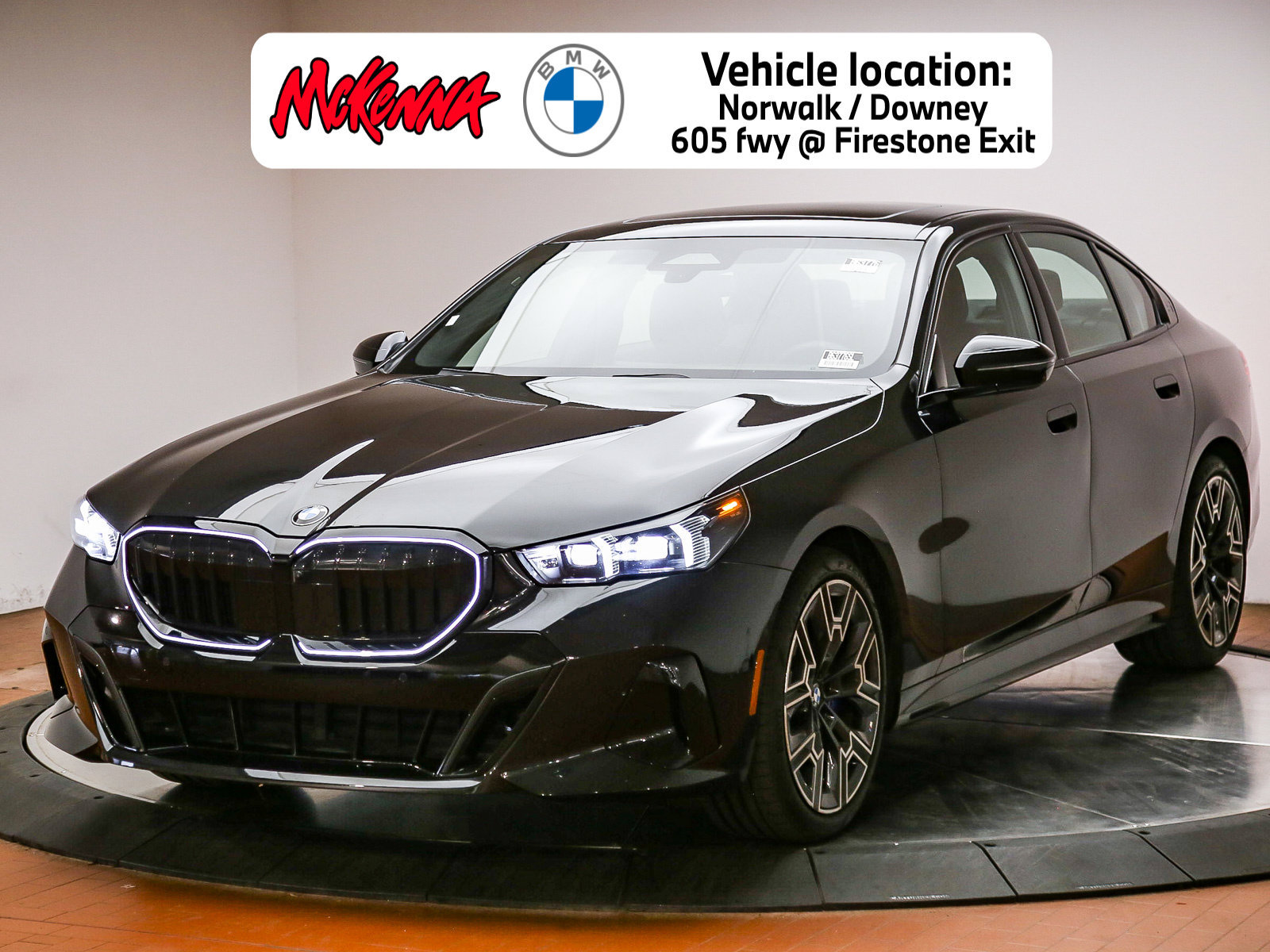 Used 2026 BMW 530i w/ M Sport Package RWD image 1