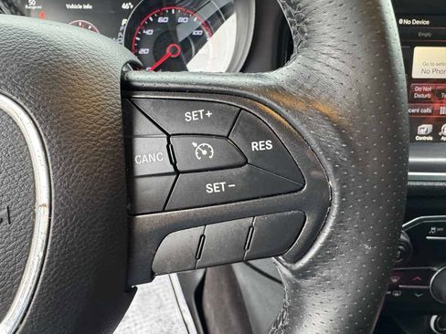 Used 2016 Dodge Charger SXT w/ Plus Group image 15