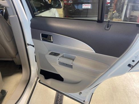 Used 2013 Lincoln MKX AWD image 13