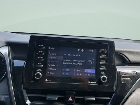 Used 2023 Toyota Camry SE FWD image 16