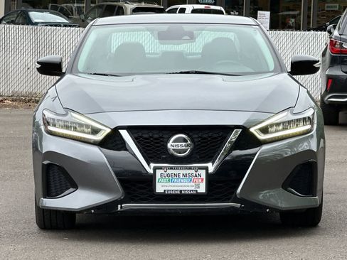Used 2020 Nissan Maxima 3.5 SV w/ Floor Mat Group FWD image 10