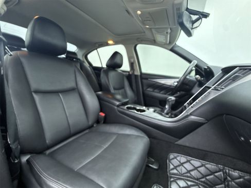Used 2016 INFINITI Q50 3.0t Premium w/ 3.0T Premium Plus Package image 13