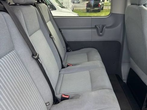 Used 2015 Ford Transit 350 XLT RWD image 7