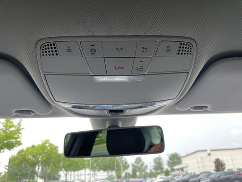 Used 2019 Mercedes-Benz C 300 Sedan image 16