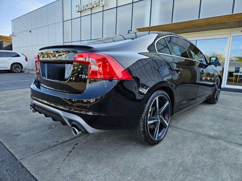 Used 2016 Volvo S60 T5 R-Design FWD image 5