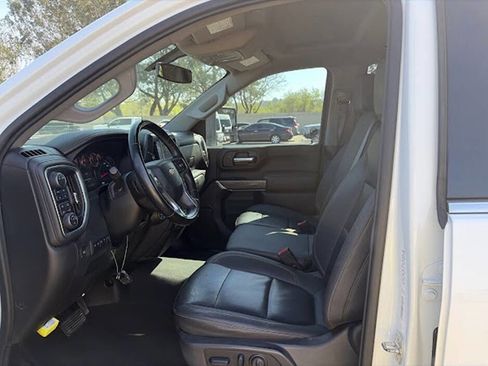 Used 2023 Chevrolet Silverado 2500 LTZ w/ Gooseneck/5TH Wheel Package AWD/4WD image 10