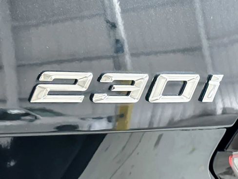 Used 2025 BMW 230i Coupe w/ Premium Package image 27