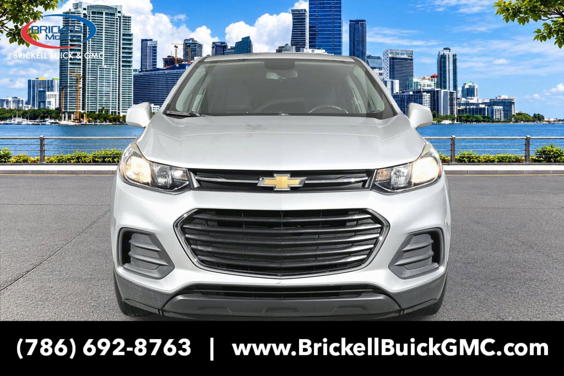Used 2021 Chevrolet Trax LS w/ Tint and Cruise Package FWD image 9