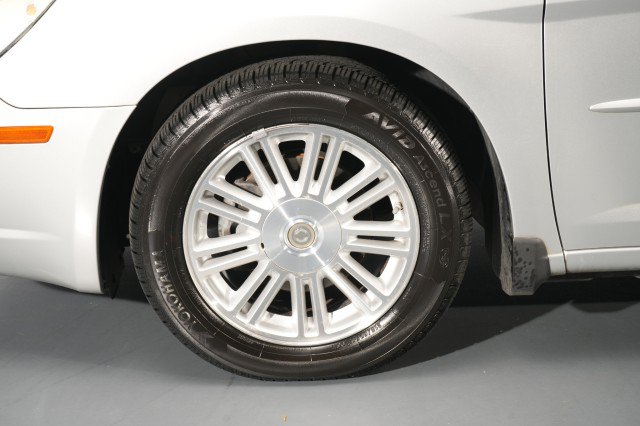 Used 2008 Chrysler Sebring Touring FWD image 41