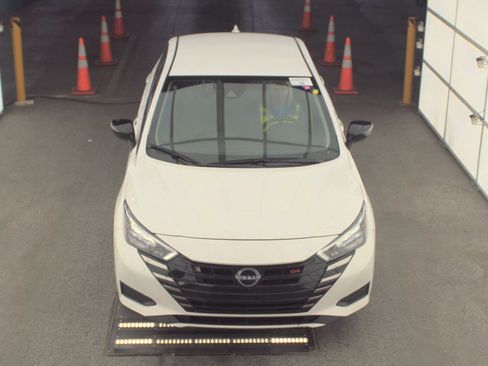 Used 2025 Nissan Versa SR w/ Trunk Package image 2