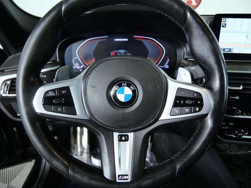 Used 2020 BMW M550i xDrive w/ Executive Package AWD/4WD image 24