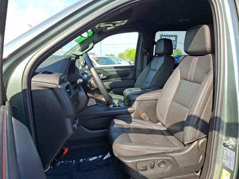 Used 2023 Chevrolet Tahoe RST AWD/4WD image 14