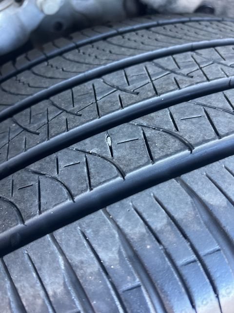 Used 2025 Ford Explorer ST AWD/4WD image 10