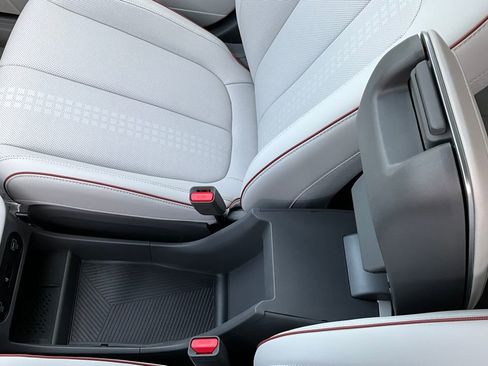 Used 2024 Hyundai Ioniq 5 Limited image 39