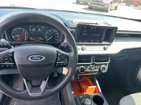 Used 2023 Ford Maverick XLT FWD image 12