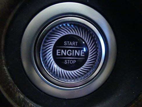 Used 2020 Mercedes-Benz S 450 Sedan image 18