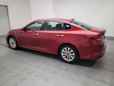 Used 2018 Kia Optima S FWD image 3