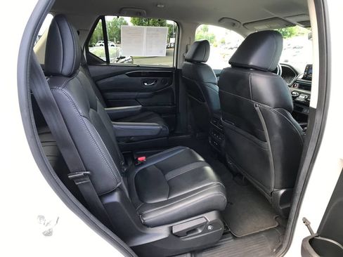 Certified 2024 Honda Pilot EX-L image 11