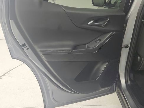 Used 2025 Chevrolet Equinox LT image 26