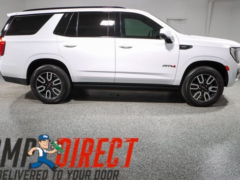Used 2023 GMC Yukon AT4 w/ AT4 Premium Plus Package AWD/4WD image 6