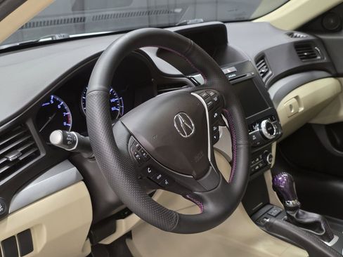 Used 2017 Acura ILX w/ Premium Package image 17